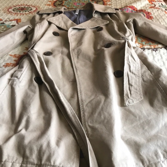 Old Navy trench coat - Picture 3 of 3